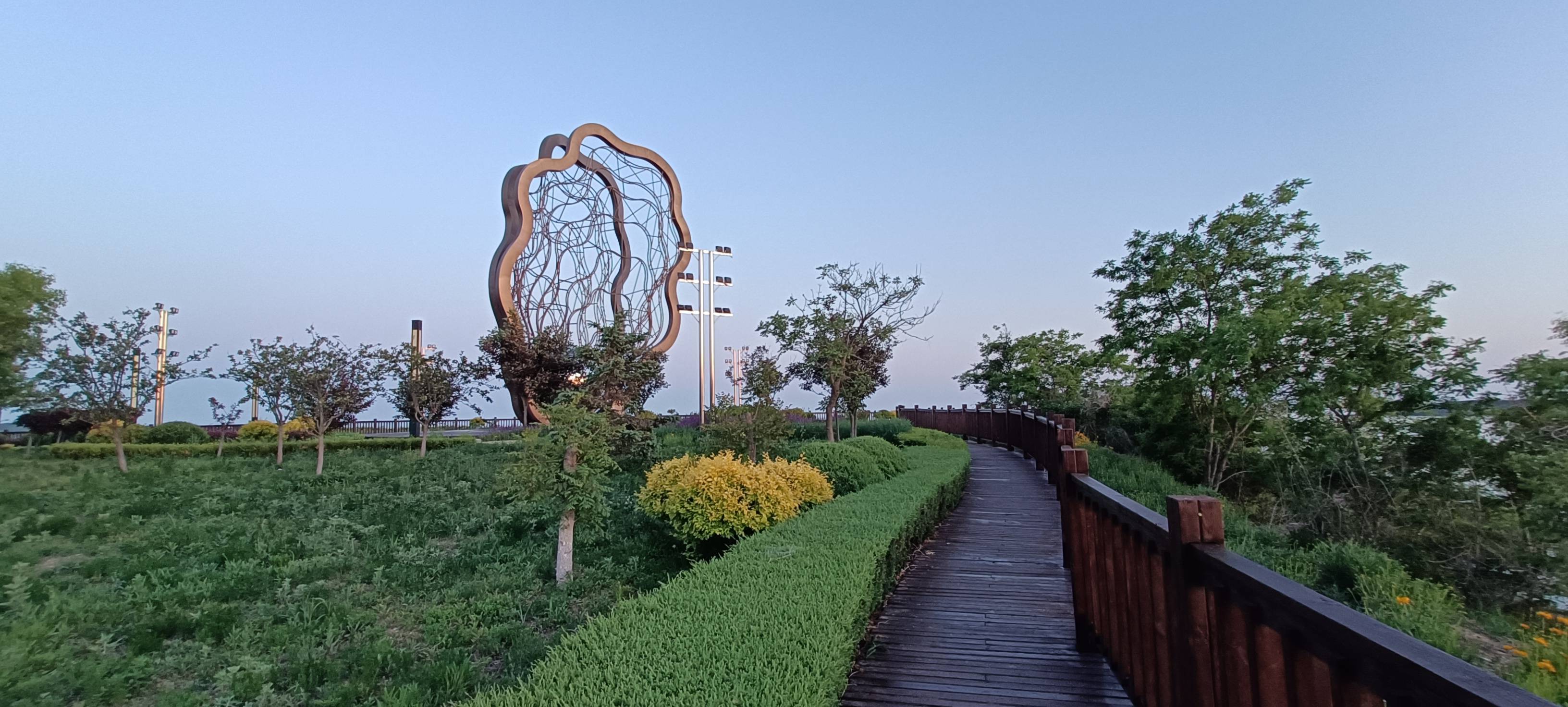 IMG20250604191334[1]